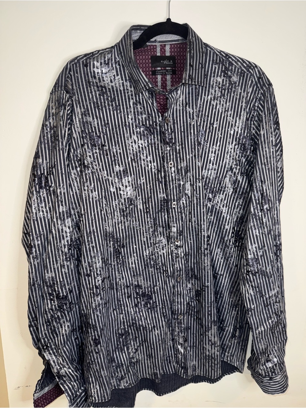 Eight X Premium Buckle Men’s Medium Classic Fit Striped Abstract Print Shirt